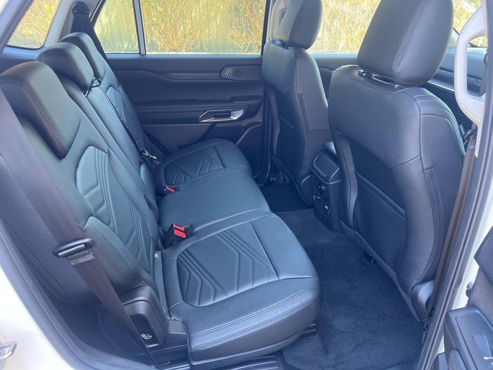 2025 Ford Everest Black Edition MY25.50 4X4 Dual Range Alabaster White