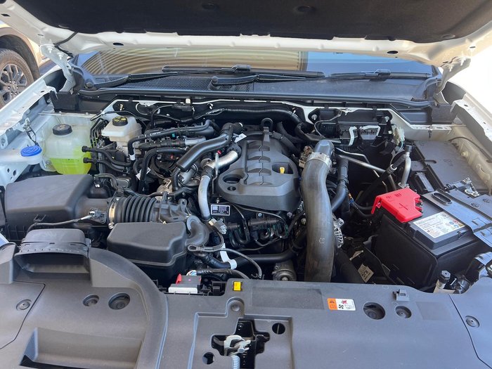 2025 Ford Everest Black Edition MY25.50 4X4 Dual Range Alabaster White