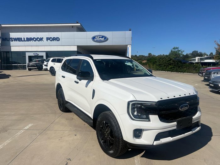 2025 Ford Everest Black Edition MY25.50 4X4 Dual Range Alabaster White