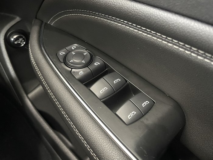 2018 Holden Commodore RS