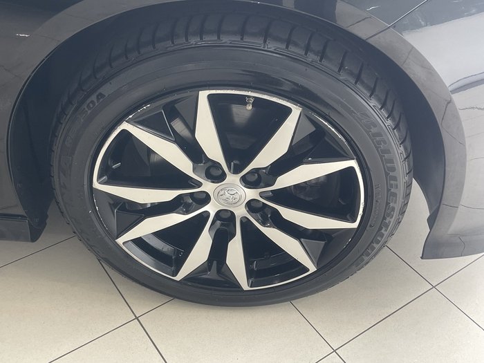 2018 Holden Commodore RS