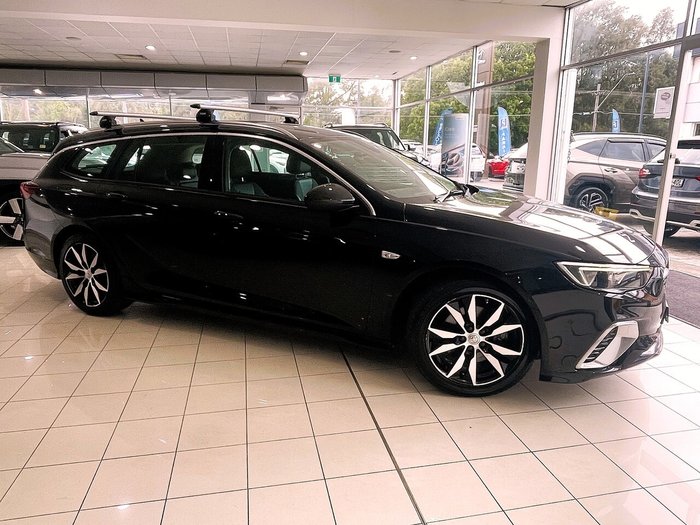 2018 Holden Commodore RS