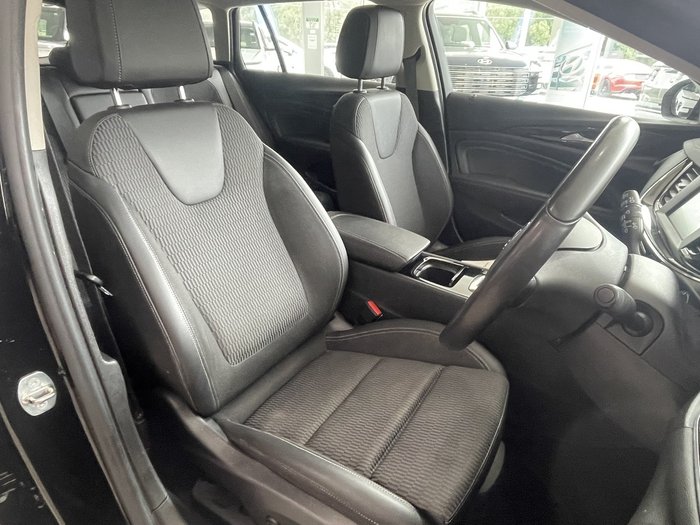 2018 Holden Commodore RS