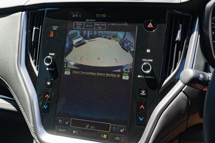 2024 Subaru Outback AWD Touring 6GEN MY24 AWD Crystal White