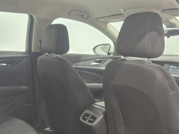 2019 Holden Commodore LT