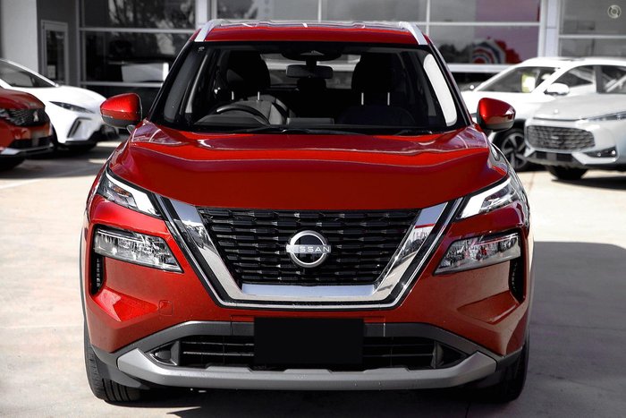 2025 Nissan X-TRAIL ST