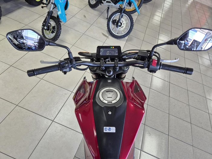 2020 Honda CB300R (CB300RA) CB300 Red