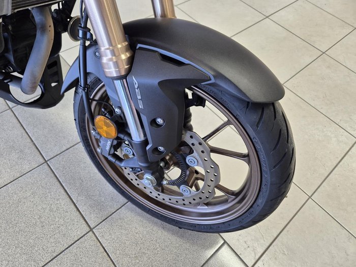 2020 Honda CB300R (CB300RA) CB300 Red