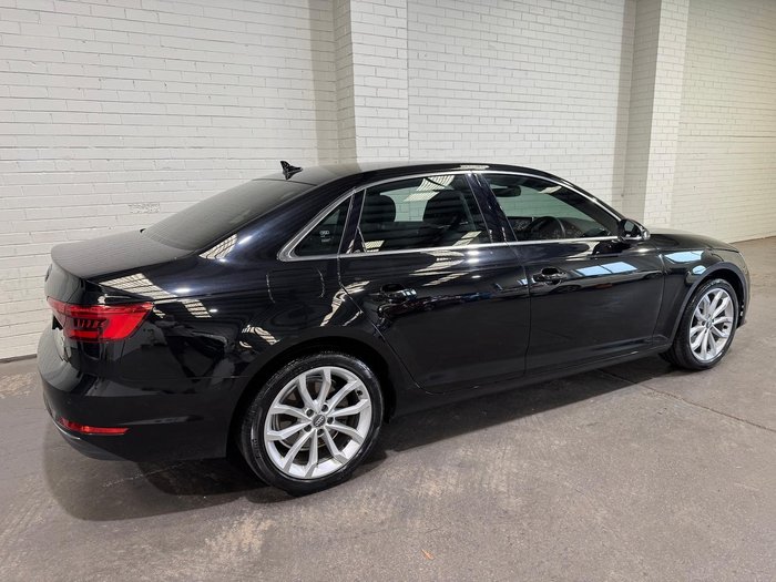 2016 Audi A4 sport B9 MY16 Brilliant Black