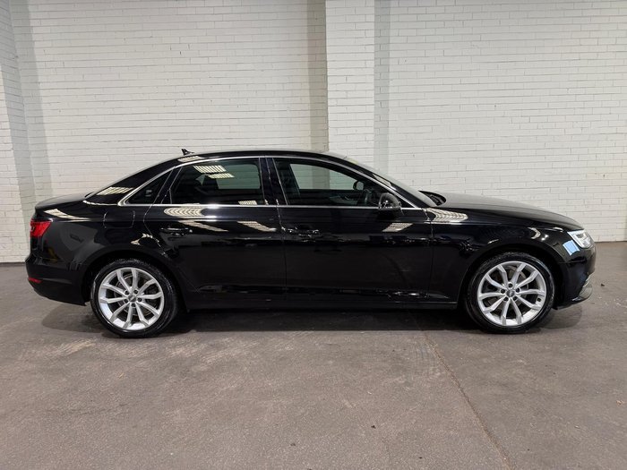 2016 Audi A4 sport B9 MY16 Brilliant Black