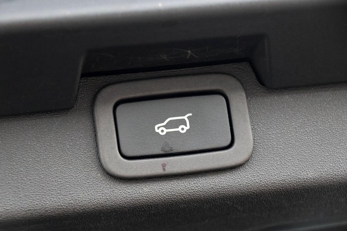 2020 Land Rover Discovery SD4 SE