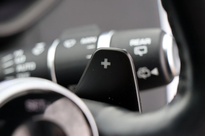 2020 Land Rover Discovery SD4 SE