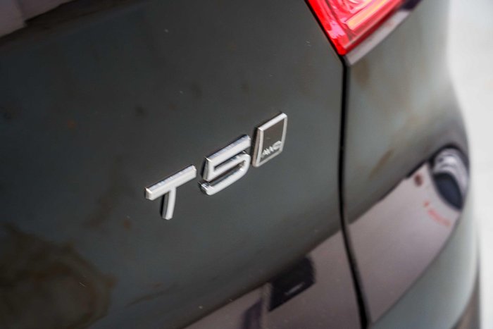 2021 Volvo XC40 T5 R-Design MY21 AWD Onyx Black