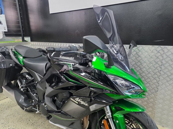 2023 Kawasaki NINJA 1000SX GREEN