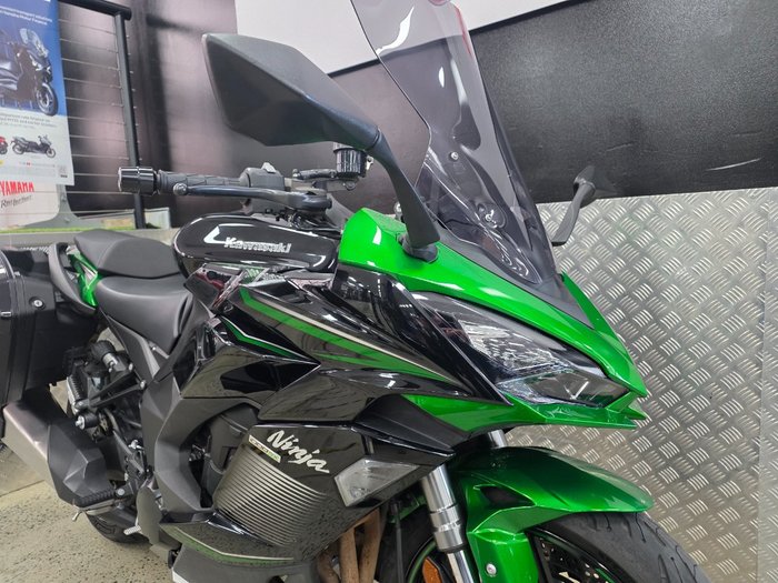 2023 Kawasaki NINJA 1000SX GREEN