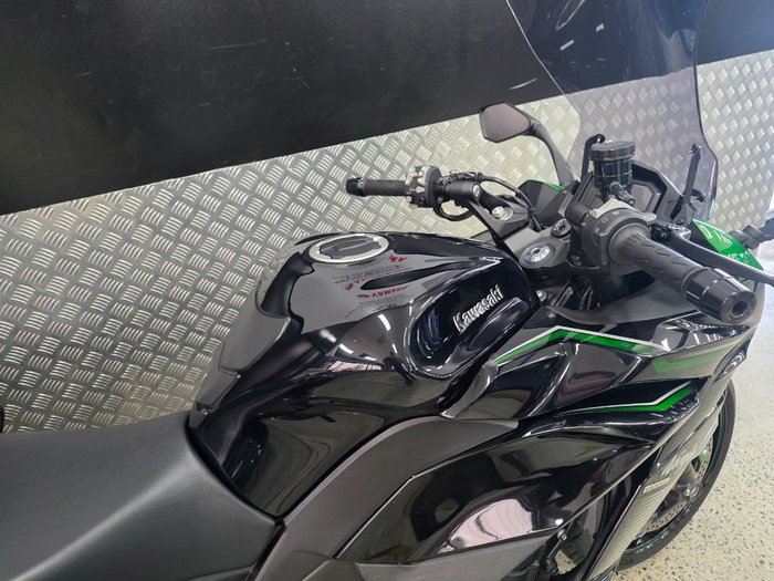 2023 Kawasaki NINJA 1000SX GREEN