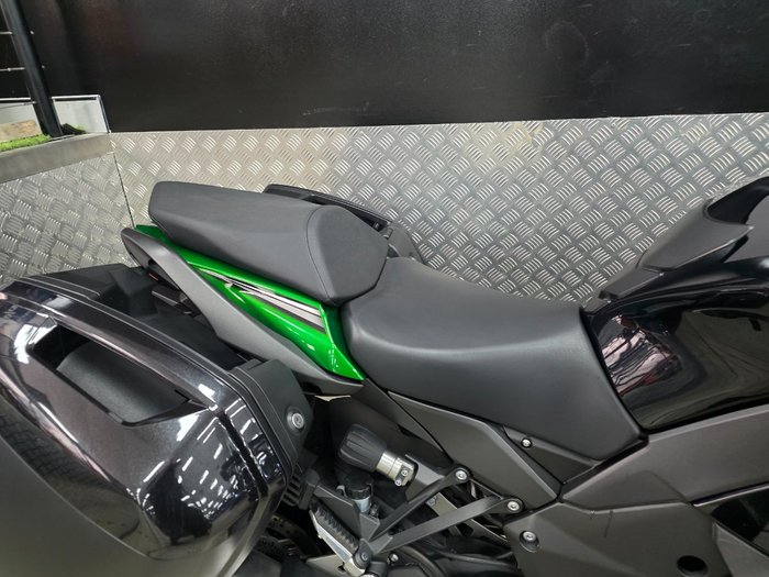 2023 Kawasaki NINJA 1000SX GREEN