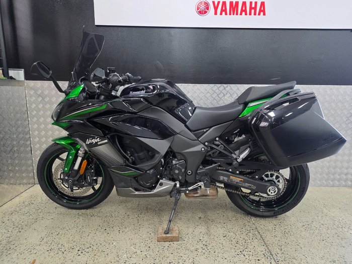 2023 Kawasaki NINJA 1000SX GREEN