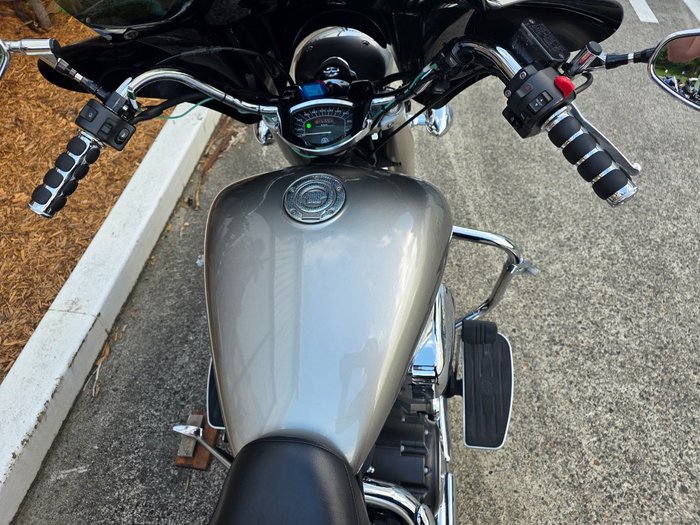 2007 Yamaha XVS1300A V-STAR SILVER