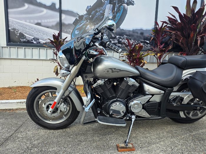 2007 Yamaha XVS1300A V-STAR SILVER