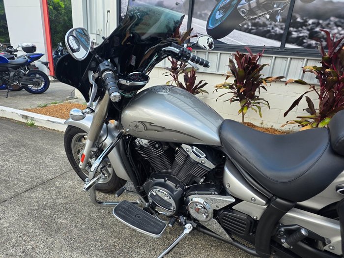 2007 Yamaha XVS1300A V-STAR SILVER
