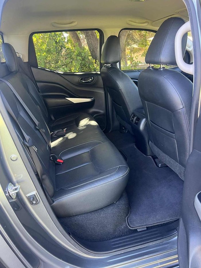 2016 Nissan Navara ST-X