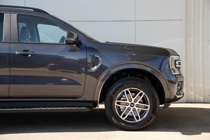 2025 Ford Everest Trend