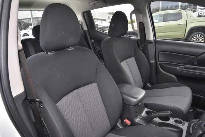 2021 Mitsubishi Triton GLX