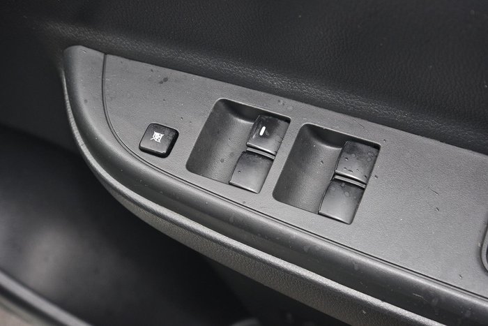 2021 Mitsubishi Triton GLX