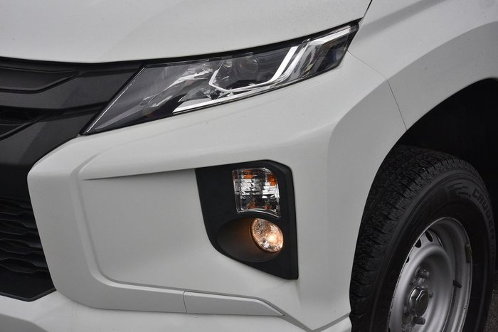 2021 Mitsubishi Triton GLX