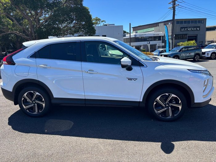 2024 Mitsubishi Eclipse Cross PHEV ES