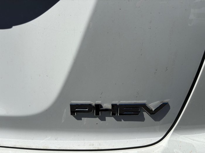 2024 Mitsubishi Eclipse Cross PHEV ES