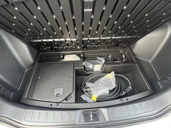 2024 Mitsubishi Eclipse Cross PHEV ES