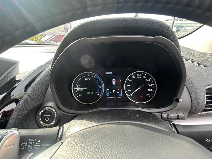 2024 Mitsubishi Eclipse Cross PHEV ES