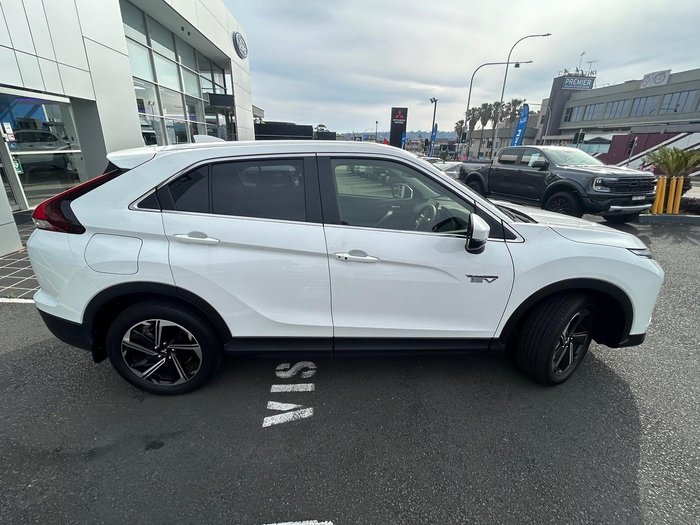 2024 Mitsubishi Eclipse Cross PHEV ES