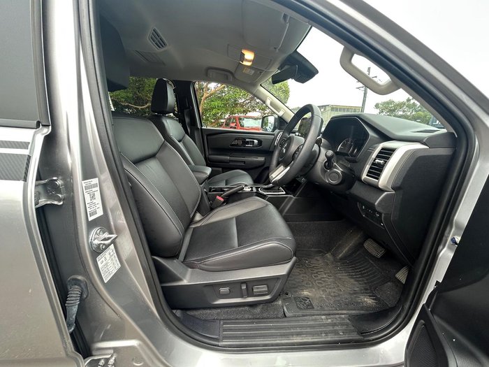 2024 Mitsubishi Triton GLS