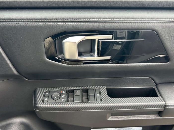 2024 Mitsubishi Triton GLS