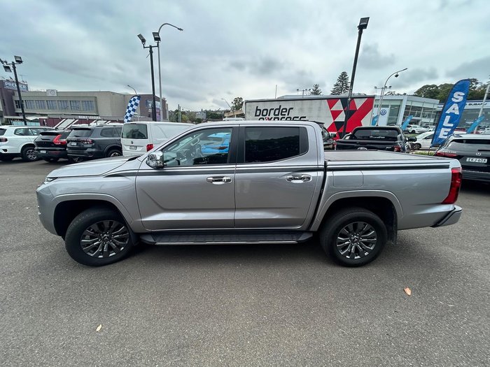 2024 Mitsubishi Triton GLS