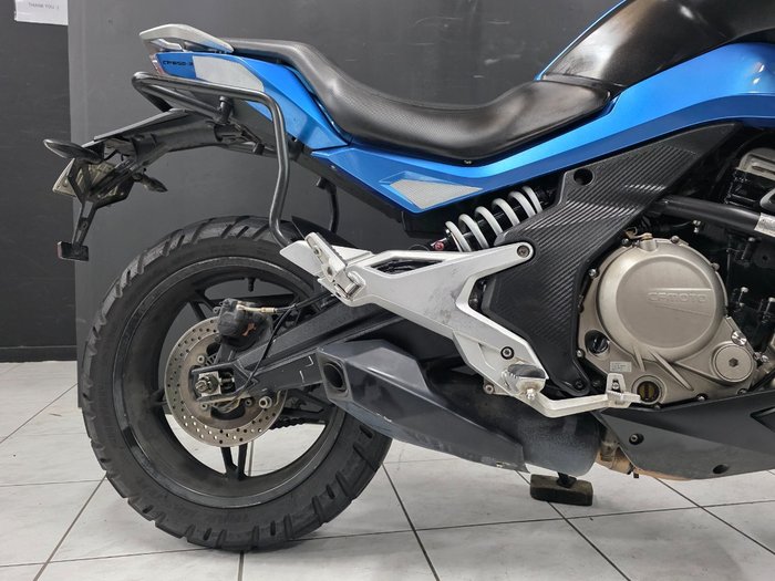 2017 CFMOTO 650MT Blue