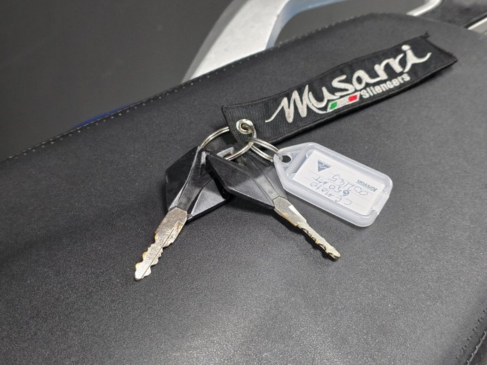 2017 CFMOTO 650MT Blue