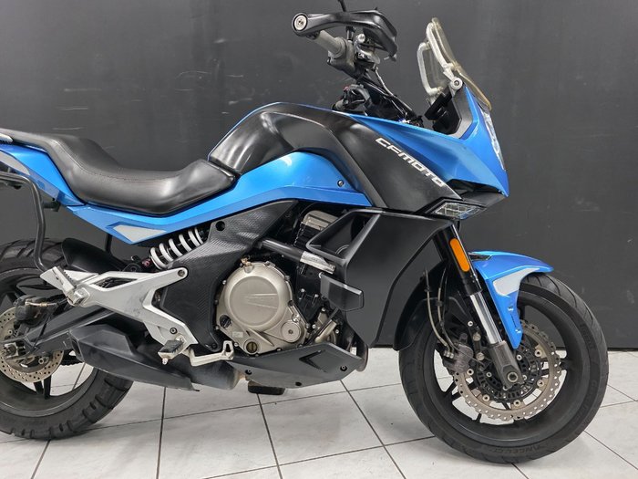 2017 CFMOTO 650MT Blue