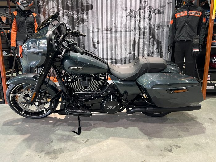 2025 Harley-davidson FLHX STREET GLIDE (117) Iron Horse Metallic