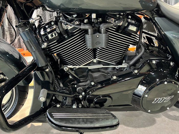 2025 Harley-davidson FLHX STREET GLIDE (117) Iron Horse Metallic