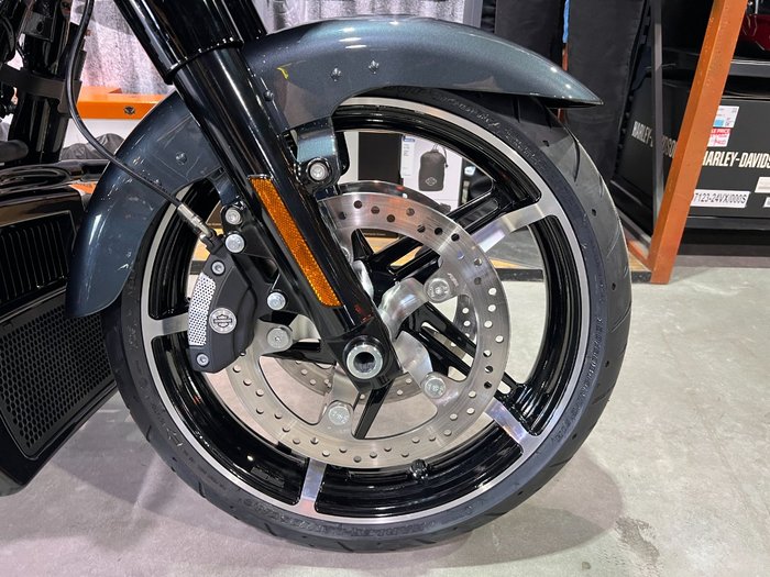 2025 Harley-davidson FLHX STREET GLIDE (117) Iron Horse Metallic