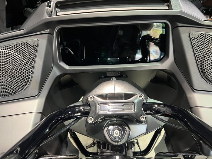 2025 Harley-davidson FLTRX ROAD GLIDE (117) Iron Horse Metallic