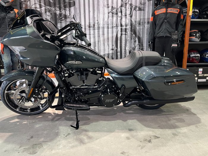 2025 Harley-davidson FLTRX ROAD GLIDE (117) Iron Horse Metallic