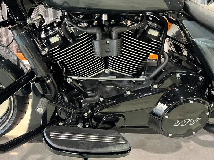 2025 Harley-davidson FLTRX ROAD GLIDE (117) Iron Horse Metallic