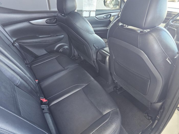 2017 Nissan QASHQAI ST-L