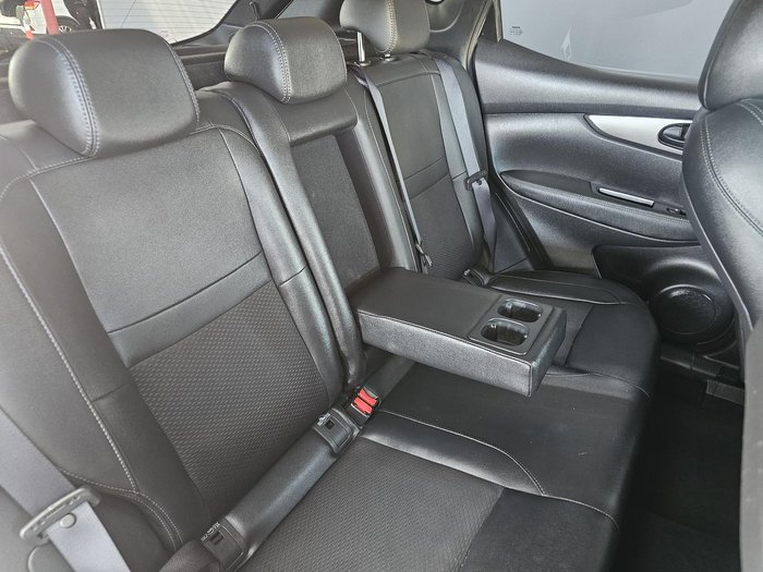 2017 Nissan QASHQAI ST-L