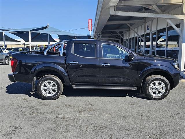 2025 NISSAN D23 ST NAVARA 4X4 2.3 DSL AUTO DC ST BLACK STAR